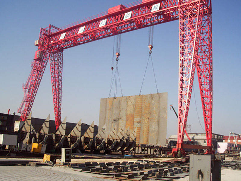 雙主梁門式起重機(jī)（桁架式）